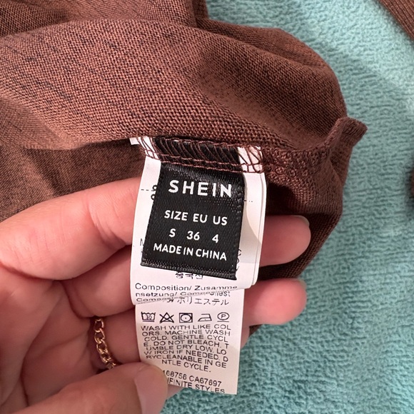 SHEIN Off-Shoulder Rust Sweater - Picture 4 of 4